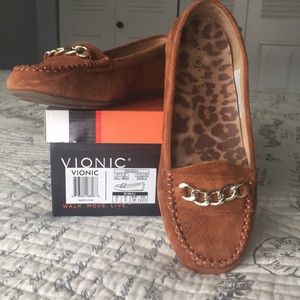 Vionic loafers